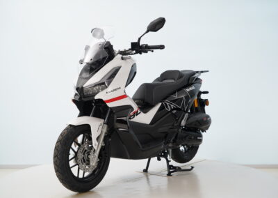 Scooter M-Max (White)